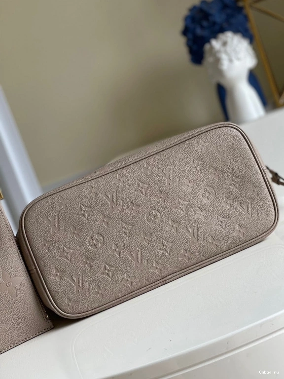 VUITTON NEVERFULL MM LOUIS 0811